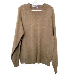 Wolsey 100% Wool sweater w  V neck-machine washable